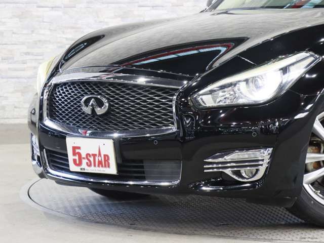 NISSAN FUGA HYBRID 2015