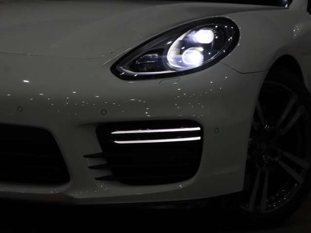 PORSCHE PORSCHE PANAMERA 2013