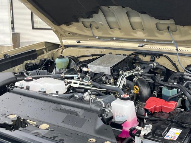 TOYOTA LANDCRUISER 70 2025