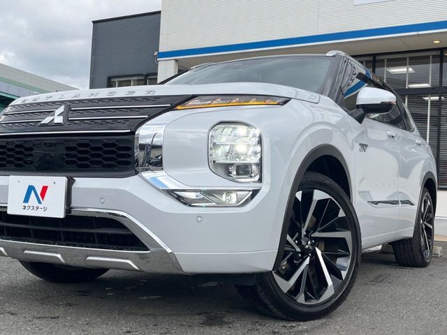 MITSUBISHI OUTLANDER PHEV 2023