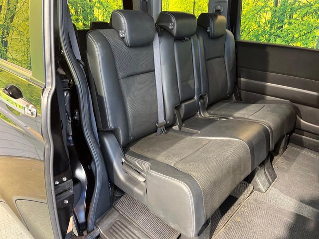 HONDA STEPWAGON SPADA 2012