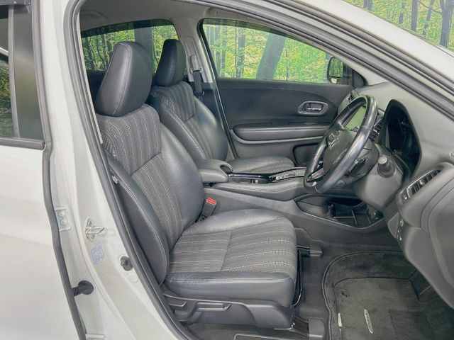 HONDA VEZEL HYBRID 2016