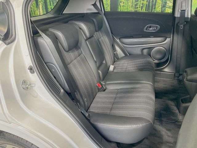 HONDA VEZEL HYBRID 2016