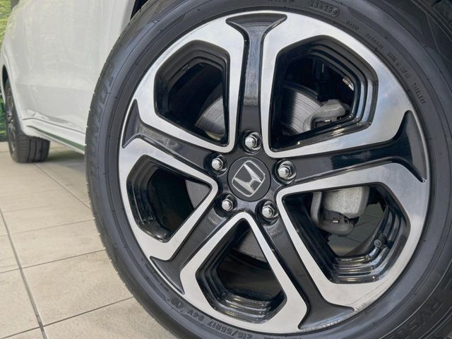 HONDA VEZEL HYBRID 2016