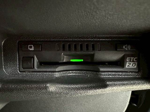 TOYOTA HIACE van 4WD 2023