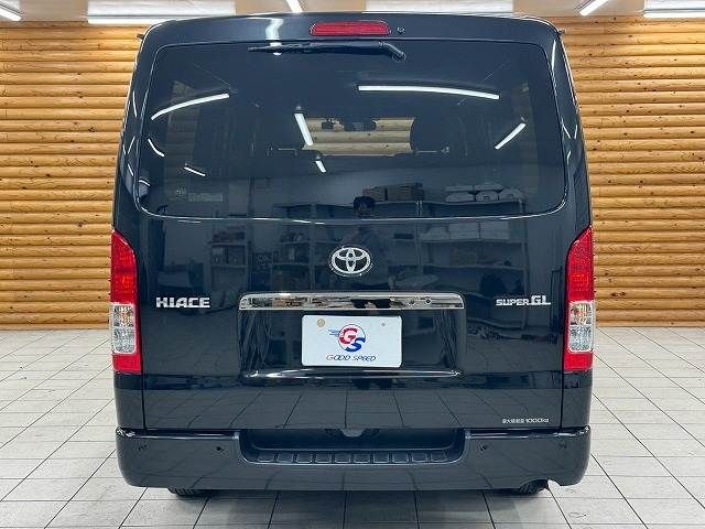 TOYOTA HIACE van 4WD 2023