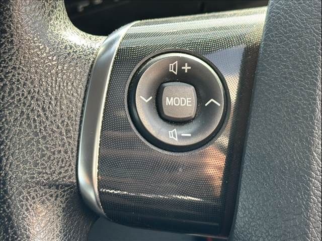 TOYOTA SIENTA HYBRID 2018