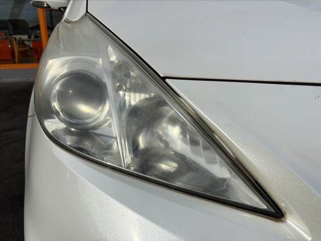 TOYOTA PRIUS Alpha 2013