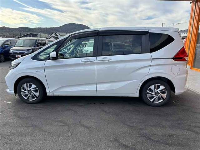 HONDA FREED HYBRID 2022