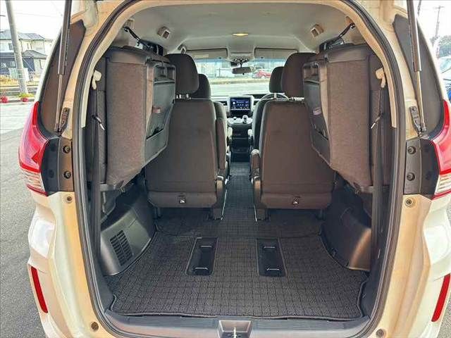 HONDA FREED HYBRID 2022