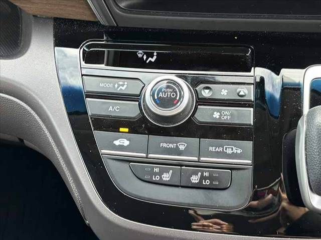 HONDA FREED HYBRID 2022