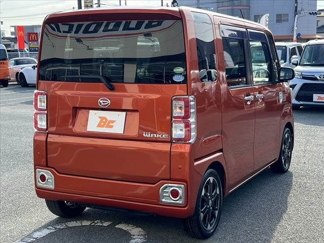 DAIHATSU WAKE 2017