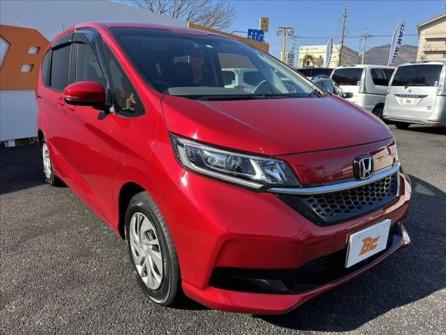 HONDA FREED 2023