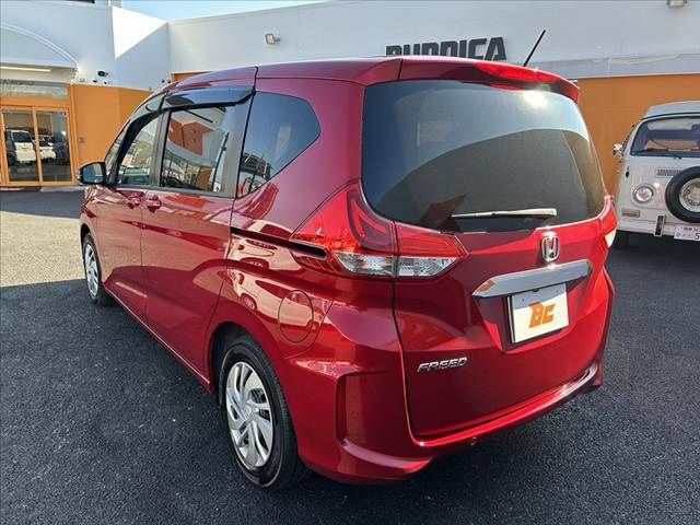 HONDA FREED 2023