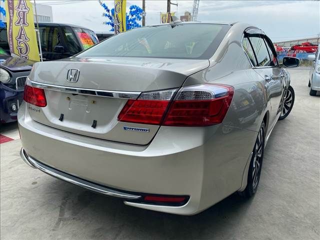 HONDA ACCORD HYBRID 2013