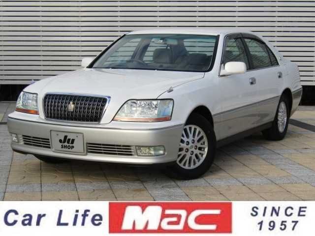 TOYOTA CROWN MAJESTA 2002