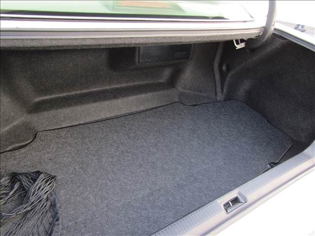 TOYOTA CROWN MAJESTA 2002