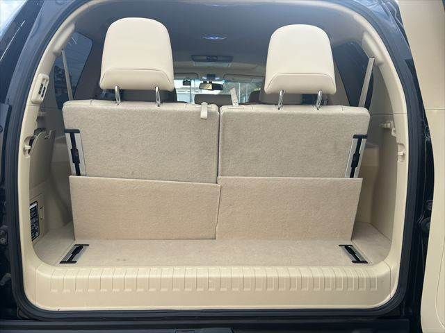 TOYOTA LANDCRUISER PRADO 2015