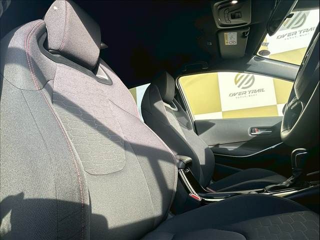 TOYOTA COROLLA SPORT HYBRID 2022