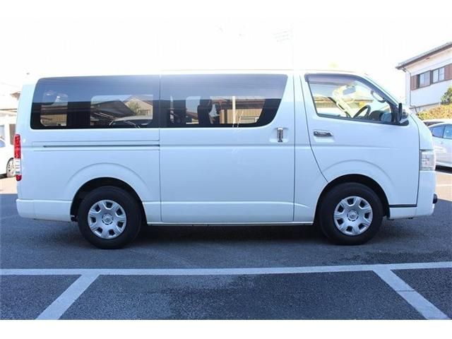 TOYOTA HIACE van 2WD 2016