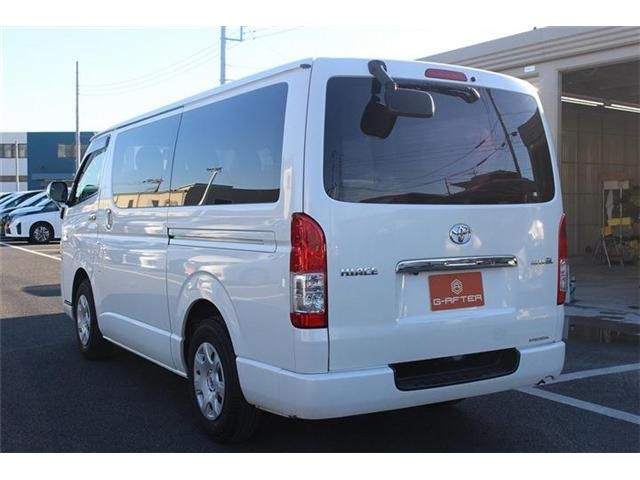 TOYOTA HIACE van 2WD 2016