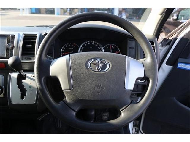 TOYOTA HIACE van 2WD 2014