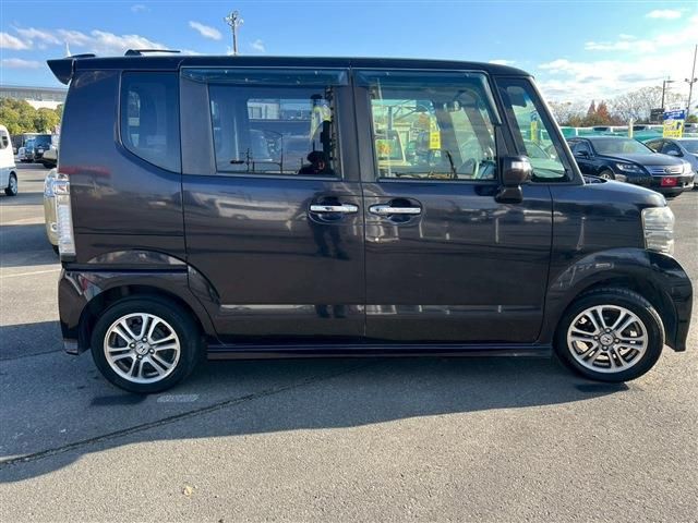 HONDA N BOX CUSTOM 2015