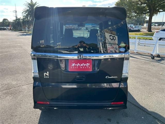 HONDA N BOX CUSTOM 2015