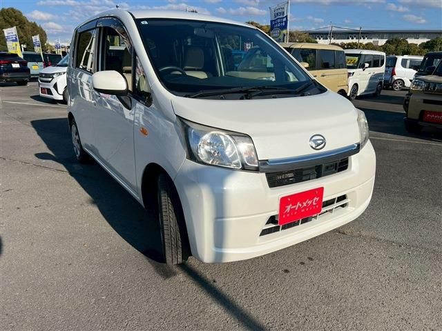 DAIHATSU MOVE 2013