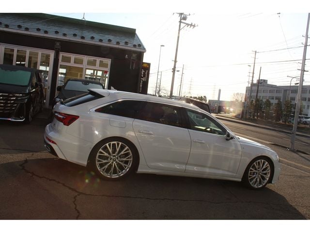 AUDI AUDI A6 AVANT 2021
