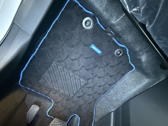 TOYOTA RAIZE HYBRID 2025