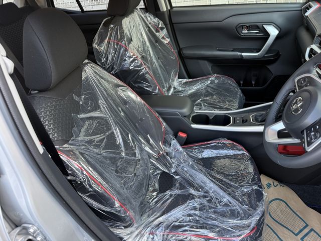 TOYOTA RAIZE HYBRID 2025