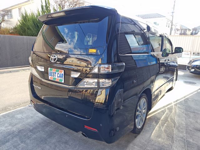 TOYOTA VELLFIRE 2009