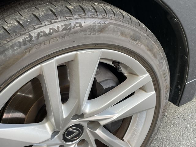 TOYOTA LEXUS IS300h 2023