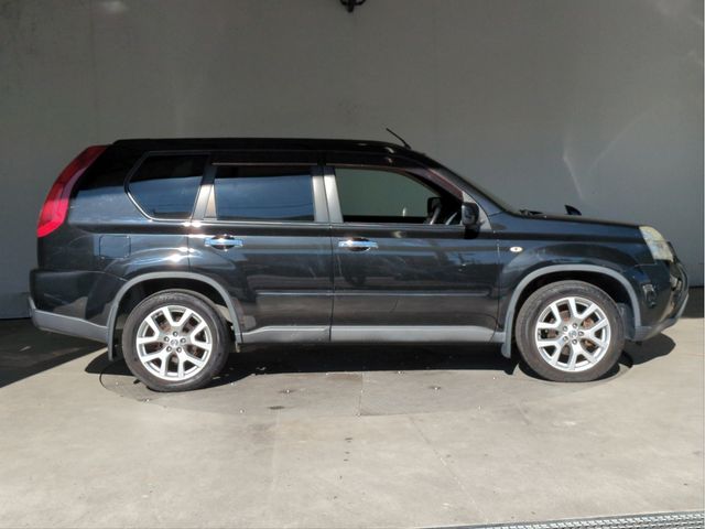 NISSAN X-TRAIL 4WD 2011