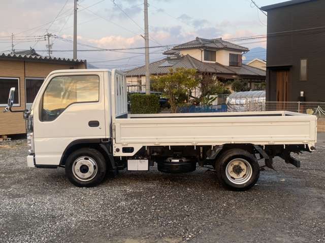 ISUZU ELF 2009