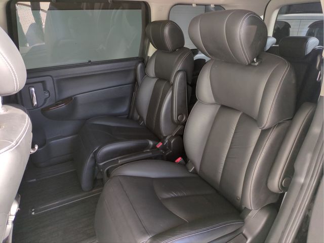 NISSAN ELGRAND  4WD 2013