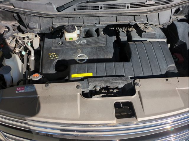 NISSAN ELGRAND  4WD 2013