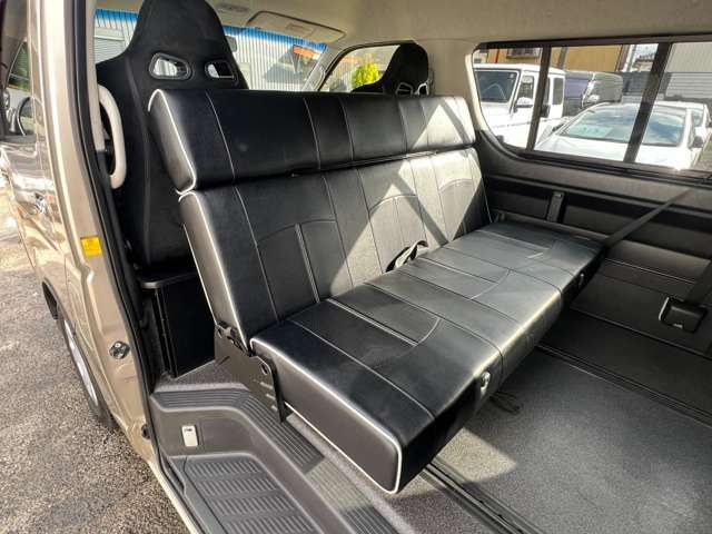 TOYOTA HIACE wagon 2013