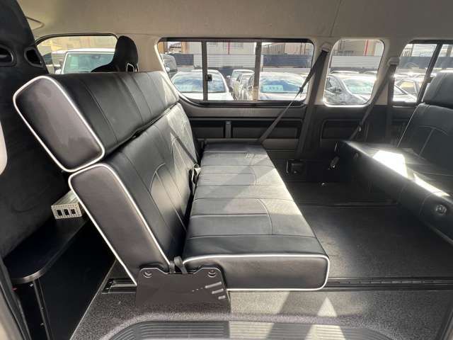 TOYOTA HIACE wagon 2013