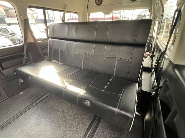 TOYOTA HIACE wagon 2013
