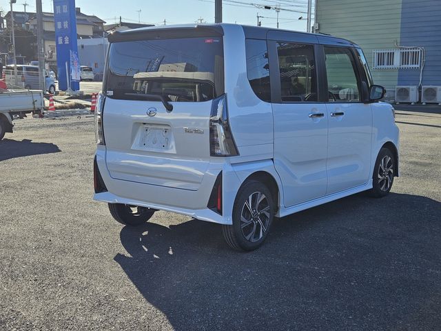 DAIHATSU TANTO CUSTOM 2024