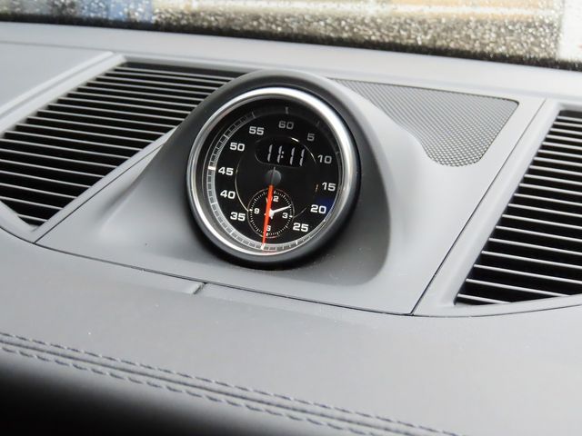 PORSCHE PORSCHE Macan 2021