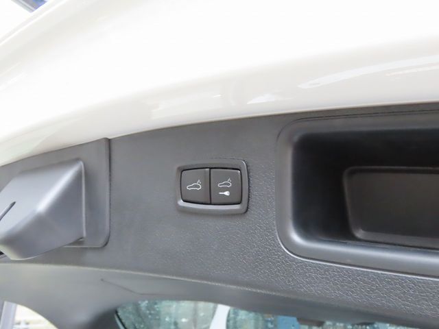 PORSCHE PORSCHE Macan 2021