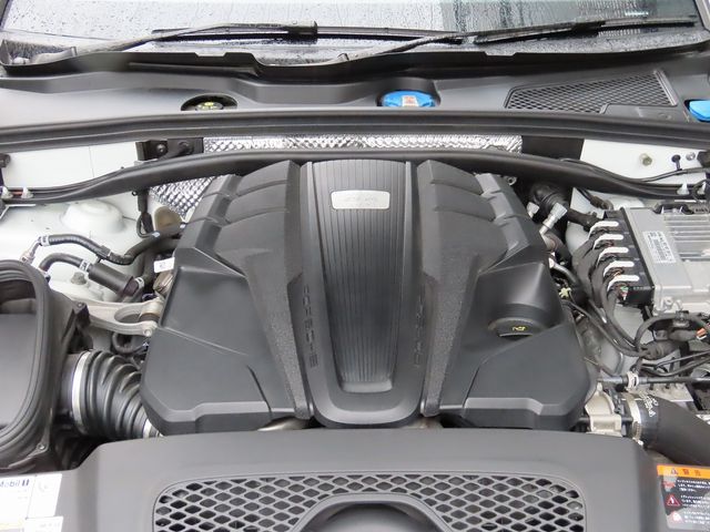 PORSCHE PORSCHE Macan 2021