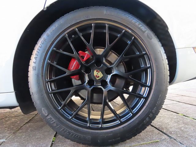 PORSCHE PORSCHE Macan 2021