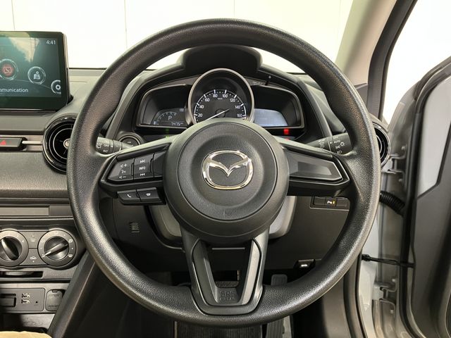 MAZDA MAZDA2 2024