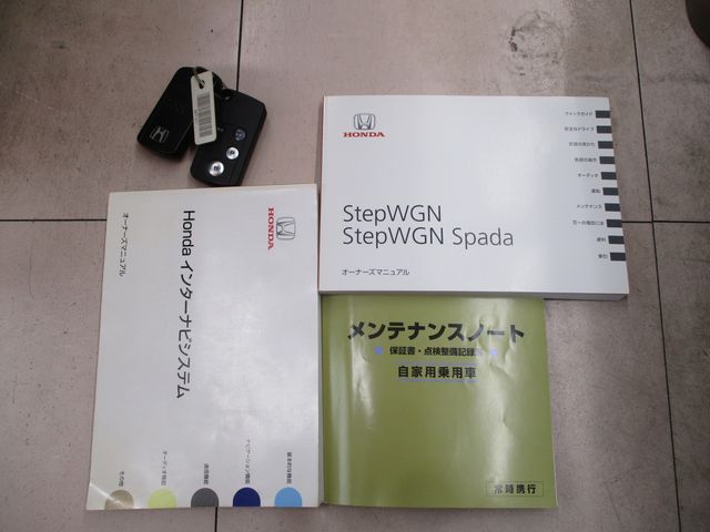 HONDA STEPWAGON SPADA 2011