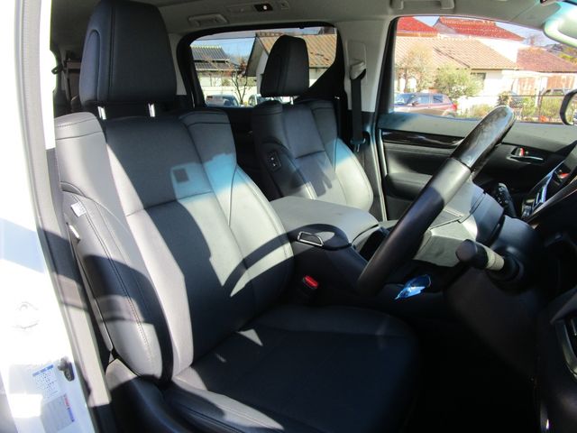 TOYOTA ALPHARD 4WD 2019