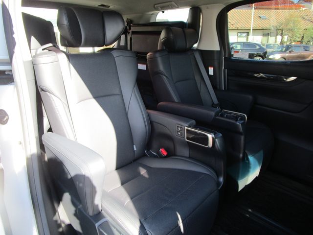 TOYOTA ALPHARD 4WD 2019